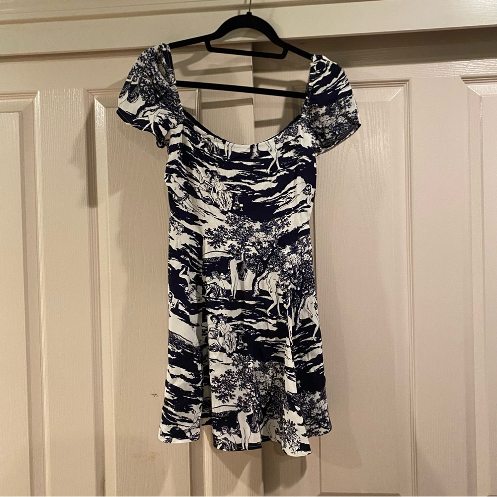Reformation dress size 2 perfect condition!